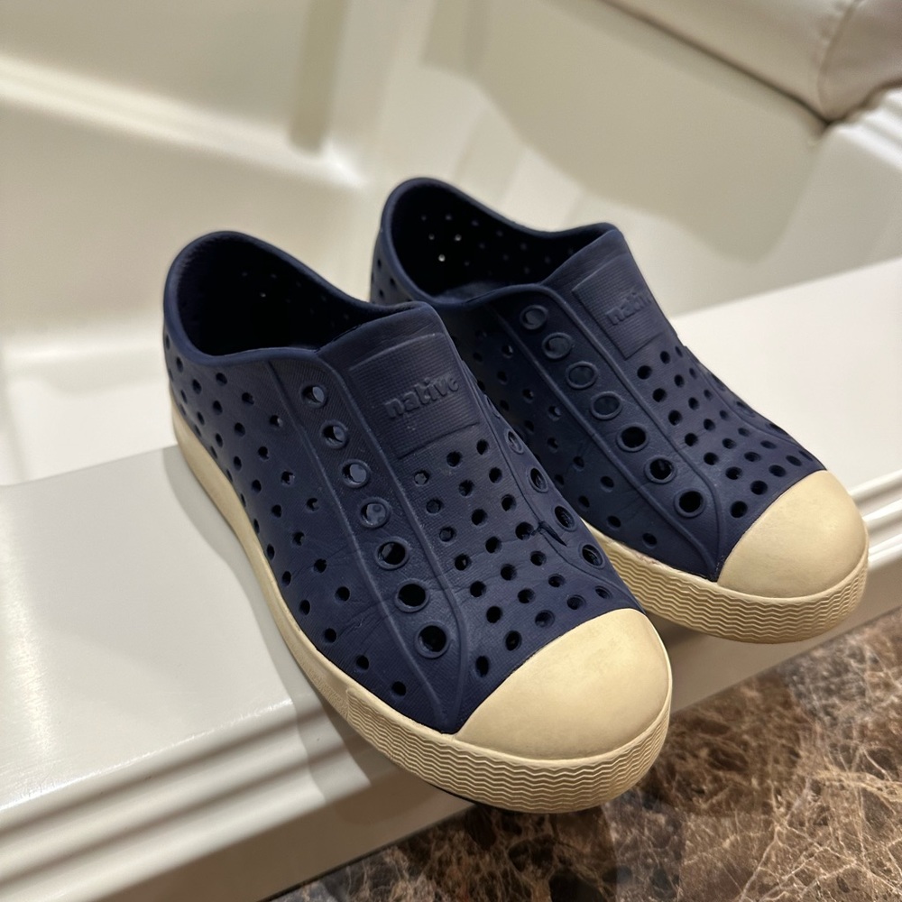 Native Jefferson Slip-On Sneaker - Kids' Blue